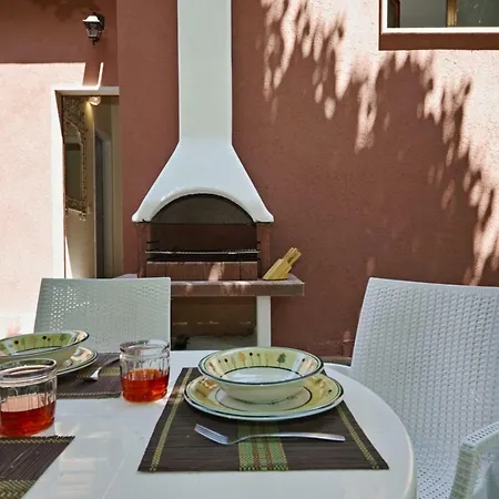Apartment Appartamento Lara *